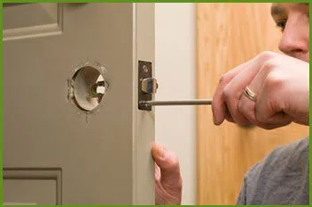 Neighborhood Locksmith Services Jersey City, NJ 201-367-1926 - 13-lock-replace